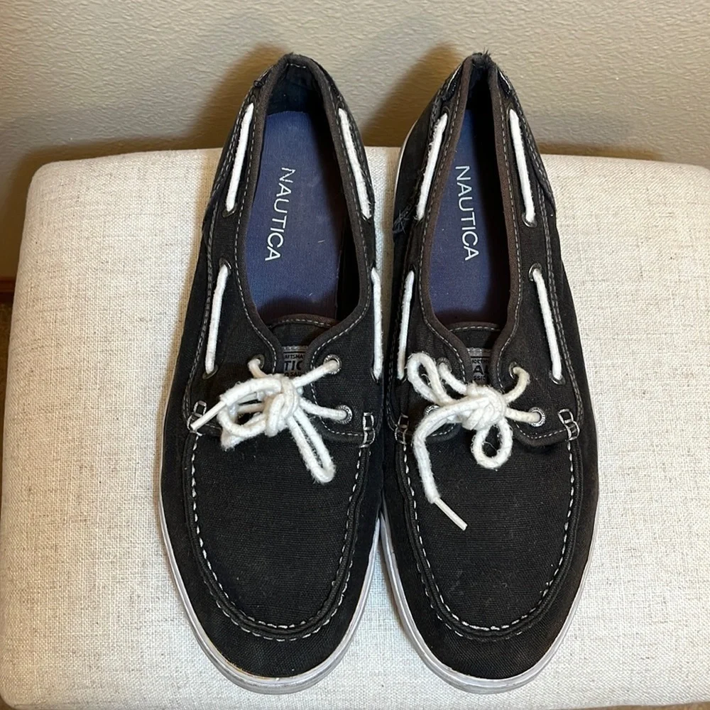 NAUTICA Navy Casual Boat Loafer